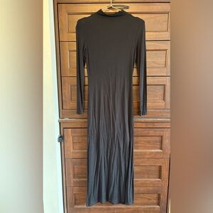 XS but Stretches to Large Long Sleeve Dress